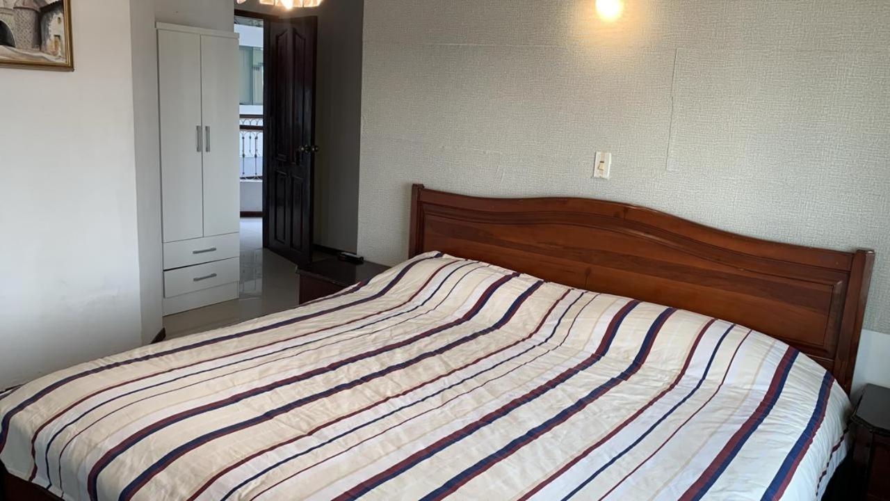 Hotel Gh Plaza Riobamba Zimmer foto